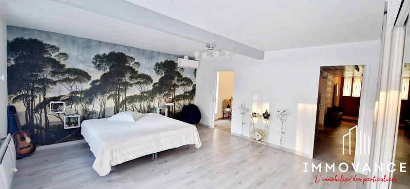 Villa - 202 m² - 5 pièces