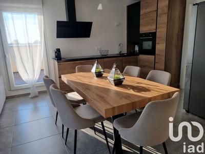 Appartement - 80 m² - 5 pièces