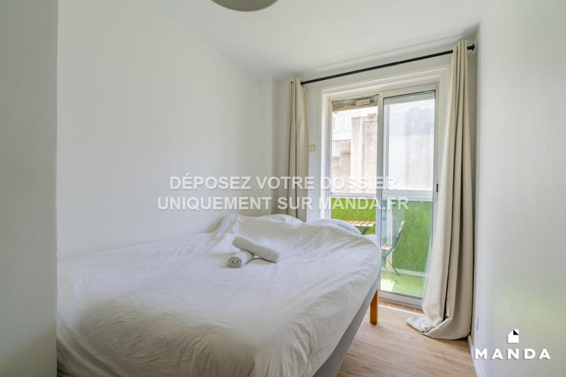 Chambre - 11 m² - 5 pièces