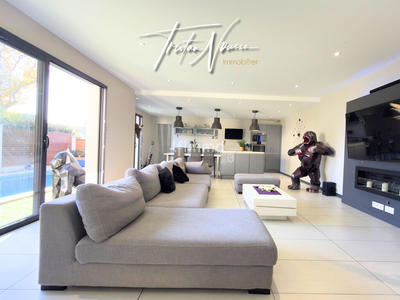 Maison - 140 m² - 4 pièces