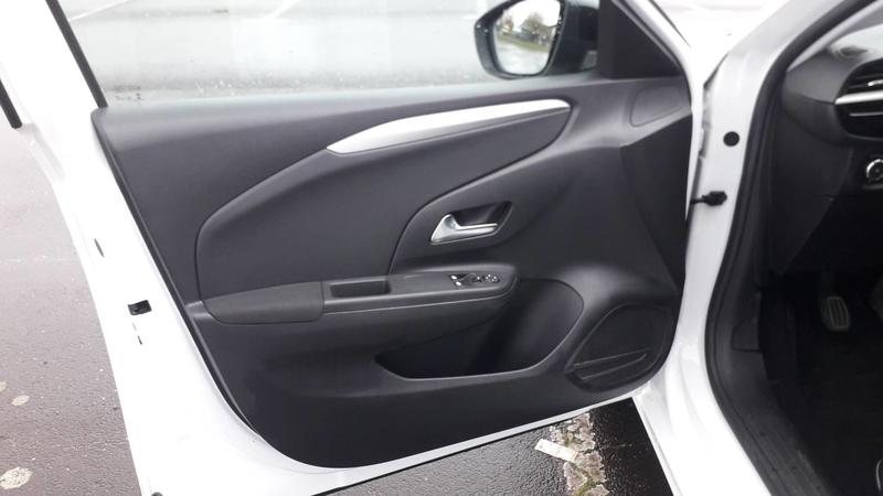 Opel Corsa 1.2 i 75 Bvm5