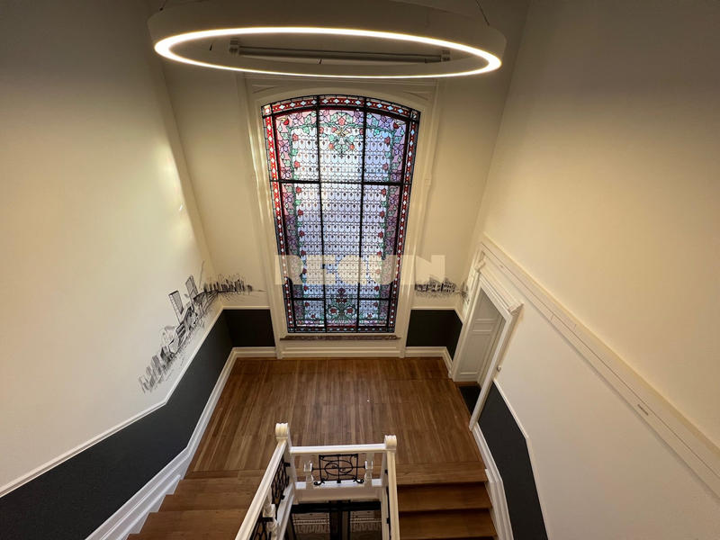 Appartement - 94 m² - 5 pièces