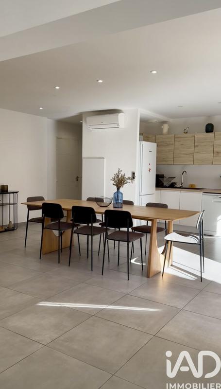 Maison - 167 m² - 8 pièces