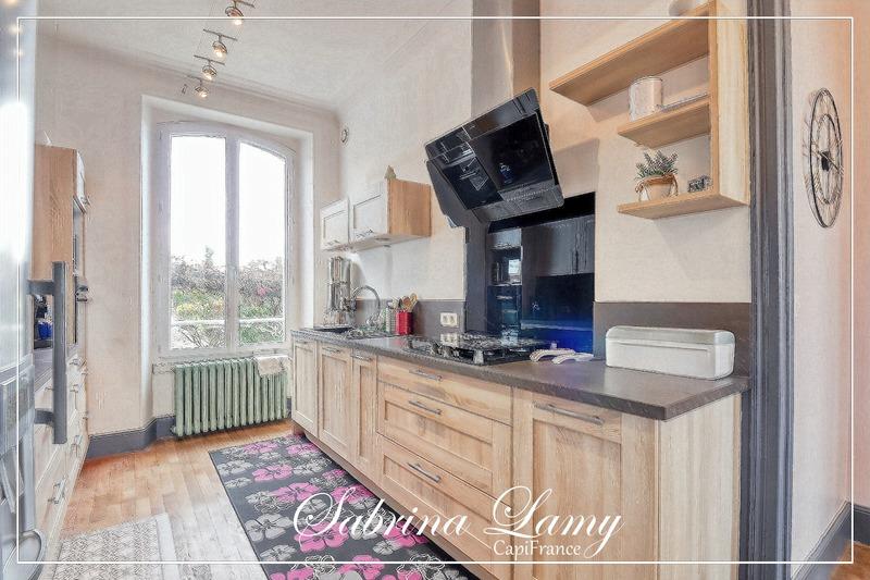 Maison de maîtres - 164 m² - 8 pièces