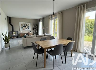 Maison - 114 m² - 6 pièces