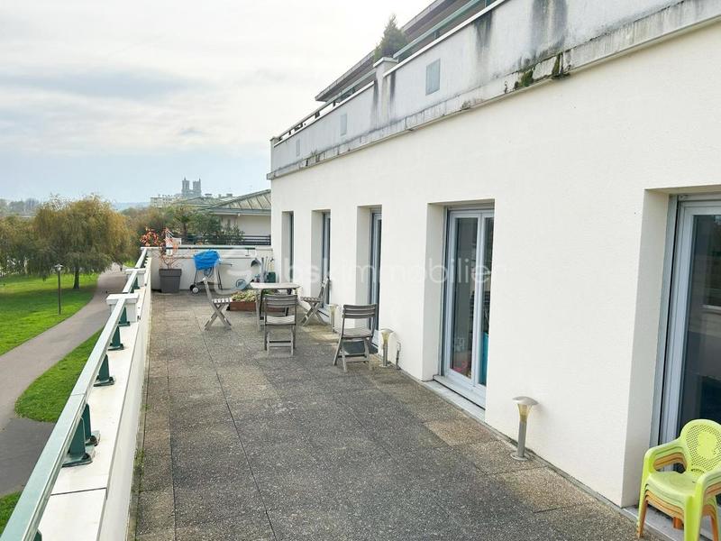 Appartement - 116 m² - 5 pièces