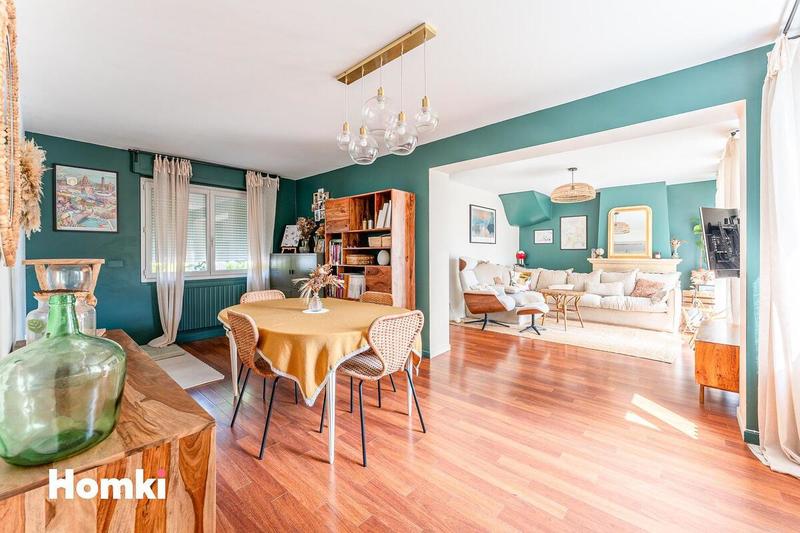 Maison - 150 m² - 7 pièces