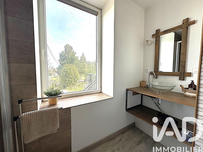 Maison - 170 m² - 8 pièces