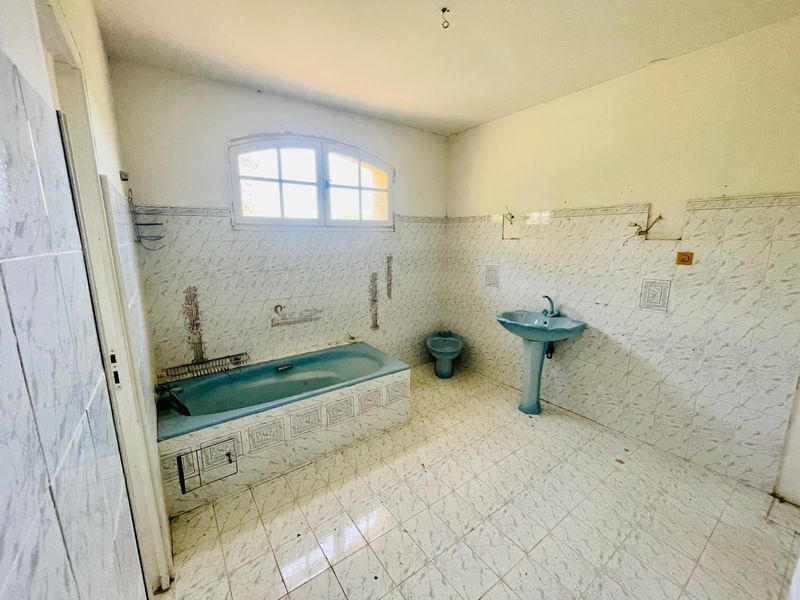 Villa - 400 m² - 13 pièces