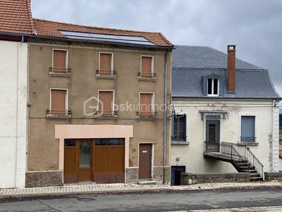 Maison de bourg - 82 m² - 5 pièces