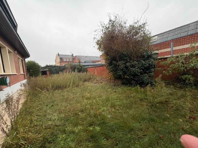 Maison de ville - 255 m² - 9 pièces