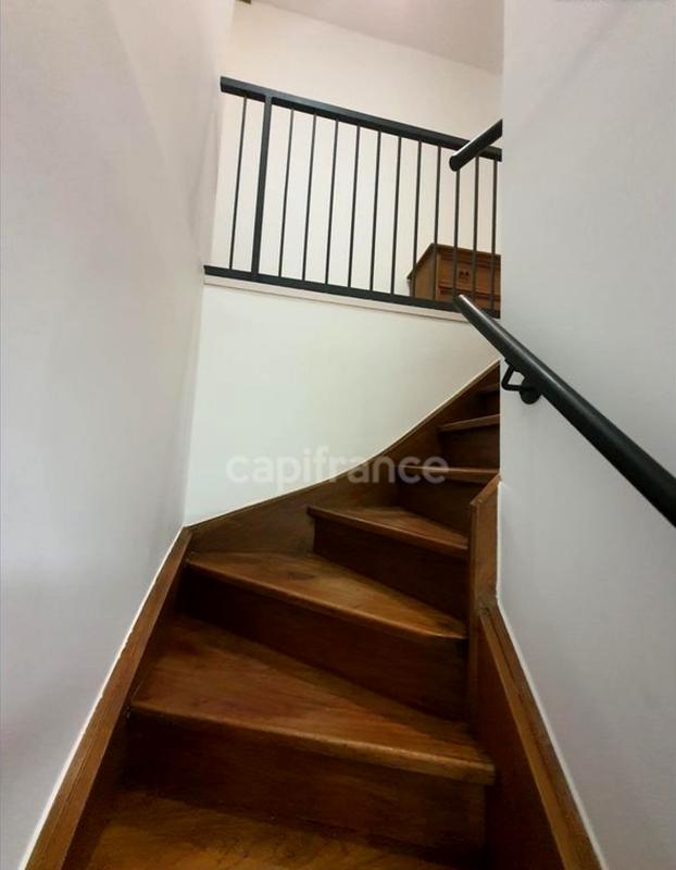 Villa - 222 m² - 7 pièces