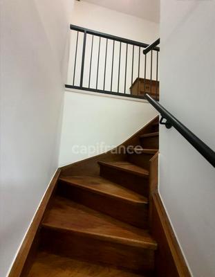 Villa - 222 m² - 7 pièces