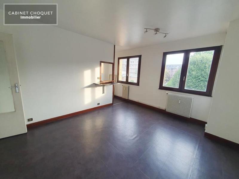 Studio - 27 m² - 1 pièce