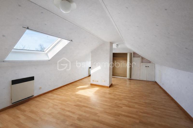 Maison - 103 m² - 5 pièces