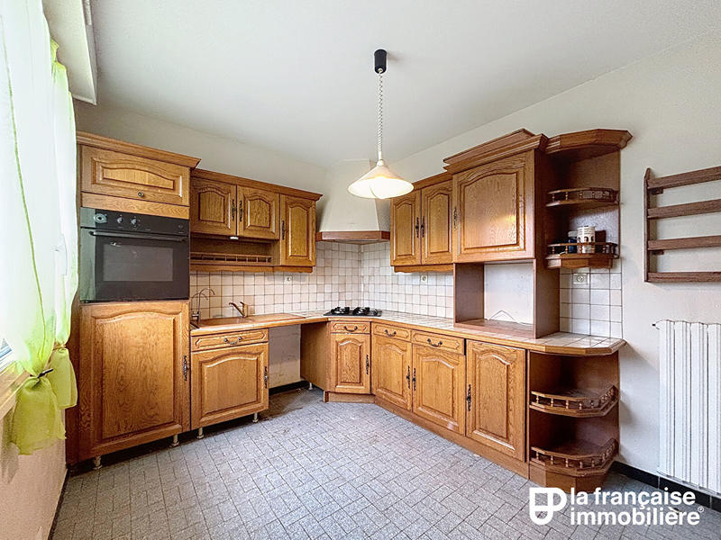 Maison - 111 m² - 6 pièces