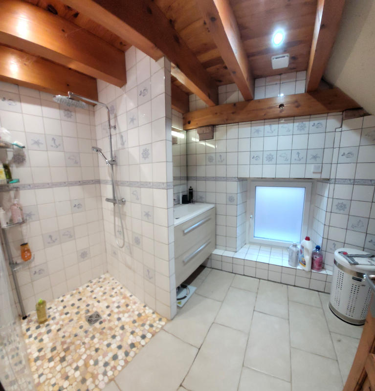 Propriété - 300 m² - 9 pièces