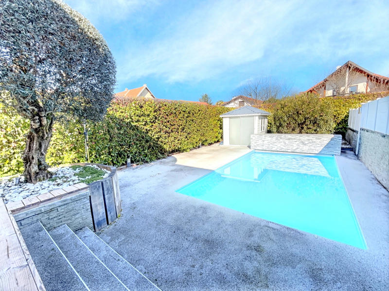 Maison - 135 m² - 4 pièces