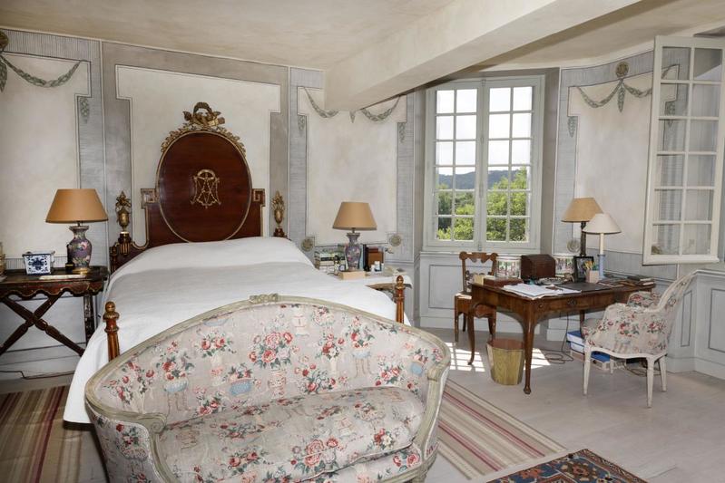 Château - 677 m² - 20 pièces