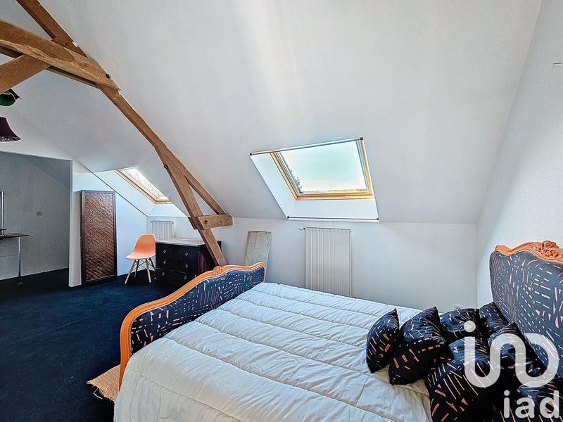 Maison - 277 m² - 8 pièces