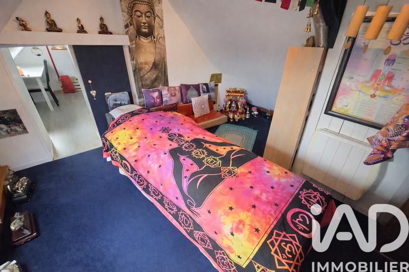 Maison - 254 m² - 11 pièces