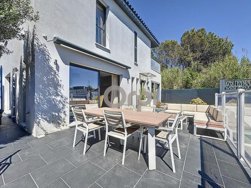 Maison - 153 m² - 5 pièces