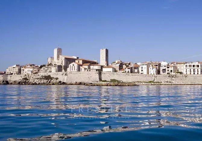 Duplex - 86 m² - 4 pièces