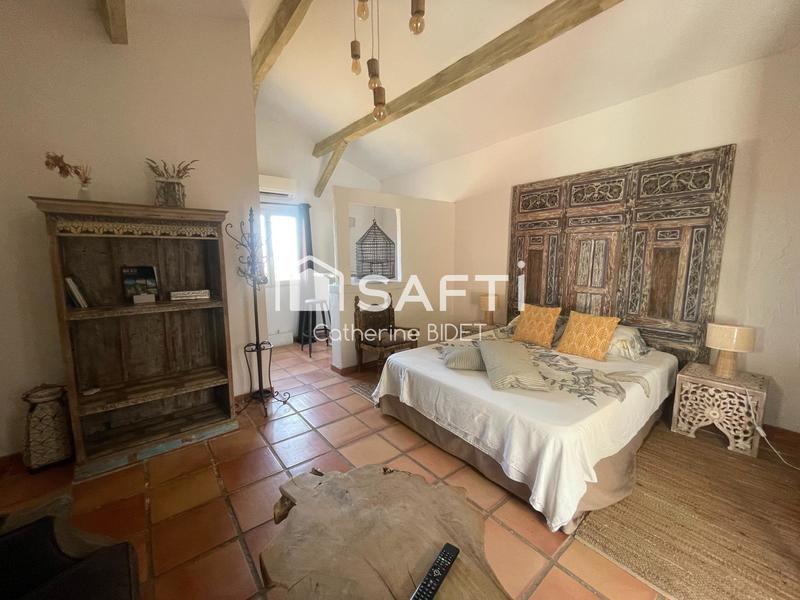 Maison - 575 m² - 21 pièces