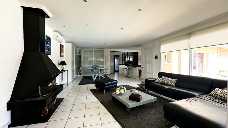 Maison contemporaine - 130 m² - 4 pièces