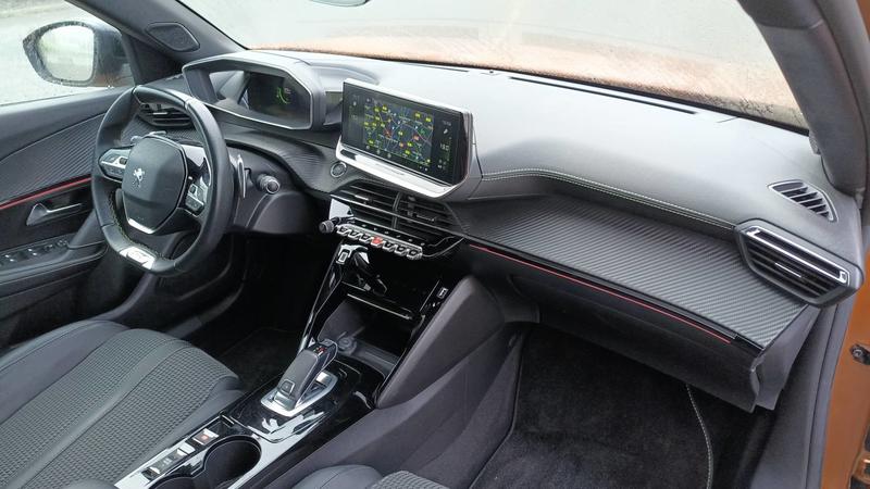 Peugeot 2008 1.2 PureTech 130 Eat8 Gt - Première main Automatique