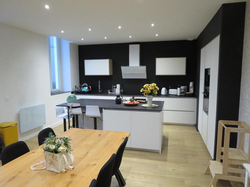 Appartement - 155 m² - 4 pièces