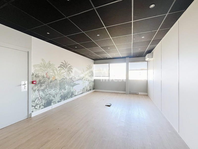 Bureau - 260 m²