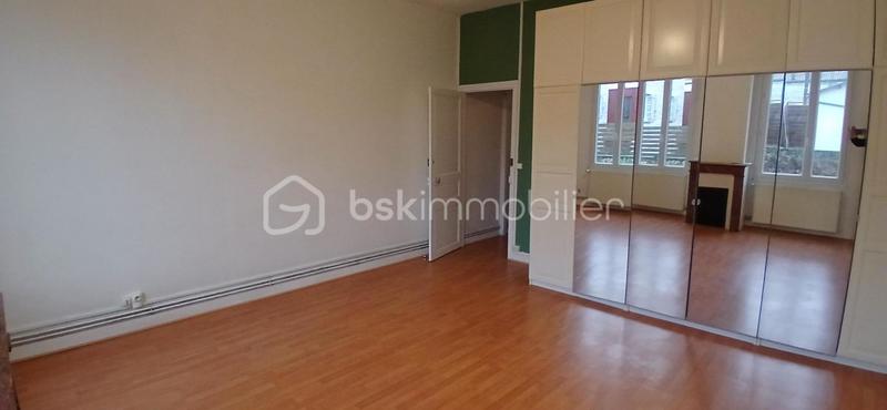 Maison de ville - 84 m² - 3 pièces