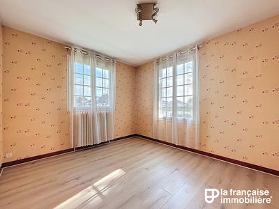 Maison - 125 m² - 7 pièces
