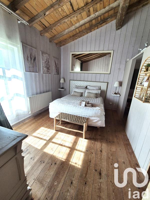 Maison - 261 m² - 6 pièces