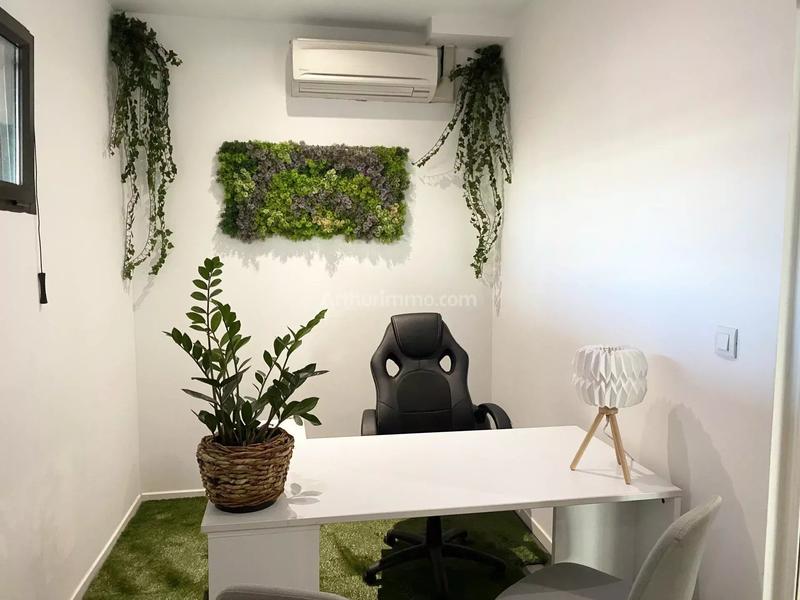 Bureau - 14 m² - 1 pièce