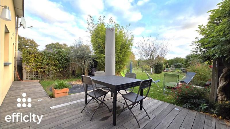 Maison - 104 m² - 6 pièces