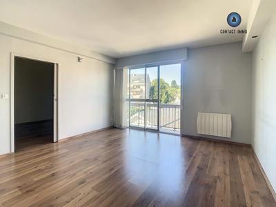 Appartement - 65 m² - 2 pièces