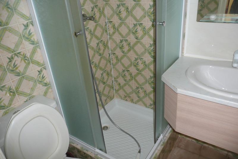 Maison - 420 m² - 18 pièces