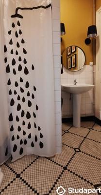 Chambre - 14 m² - 1 pièce