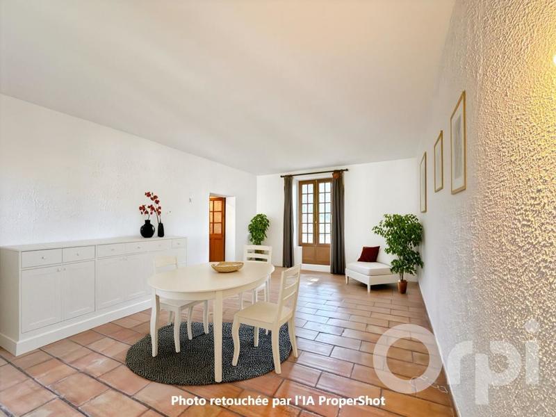 Maison - 278 m² - 7 pièces