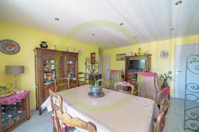 Appartement - 77 m² - 4 pièces