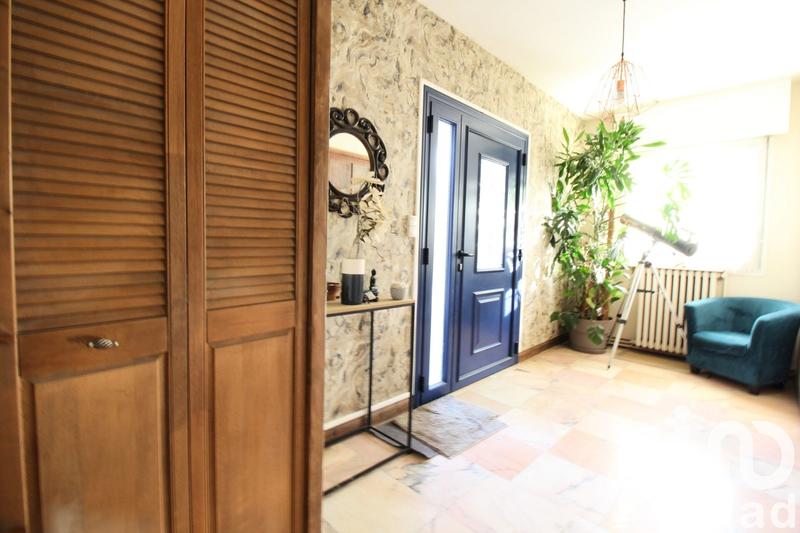 Maison - 390 m² - 10 pièces