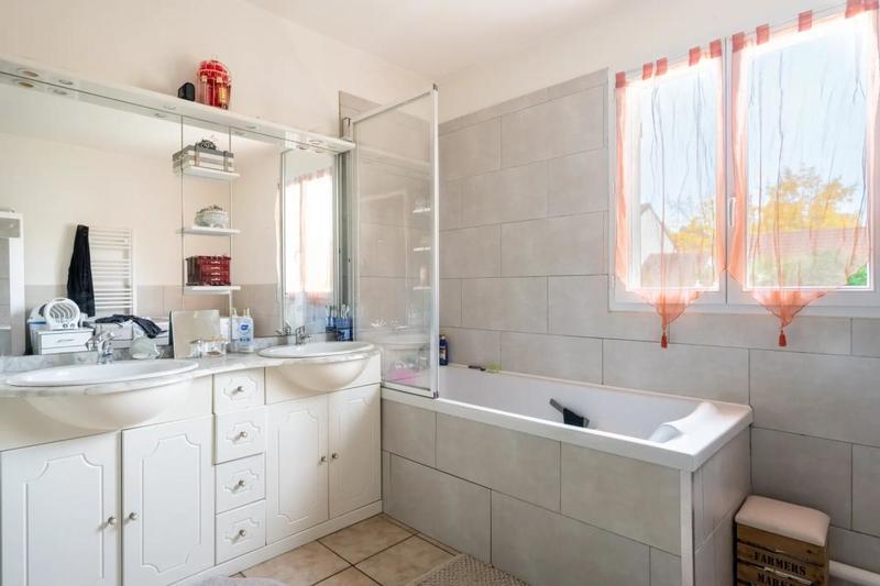 Maison - 116 m² - 6 pièces