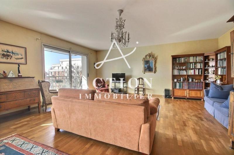 Appartement - 135 m² - 4 pièces