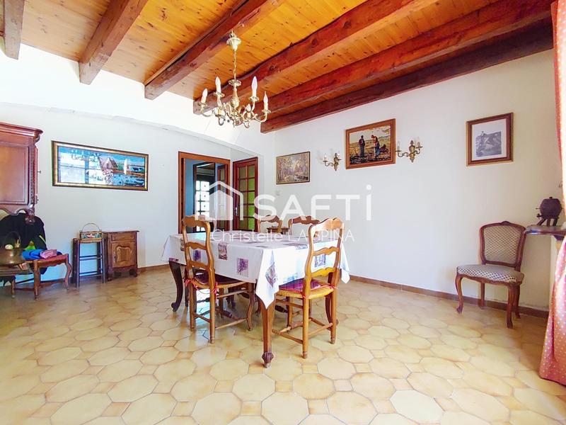 Maison - 110 m² - 6 pièces