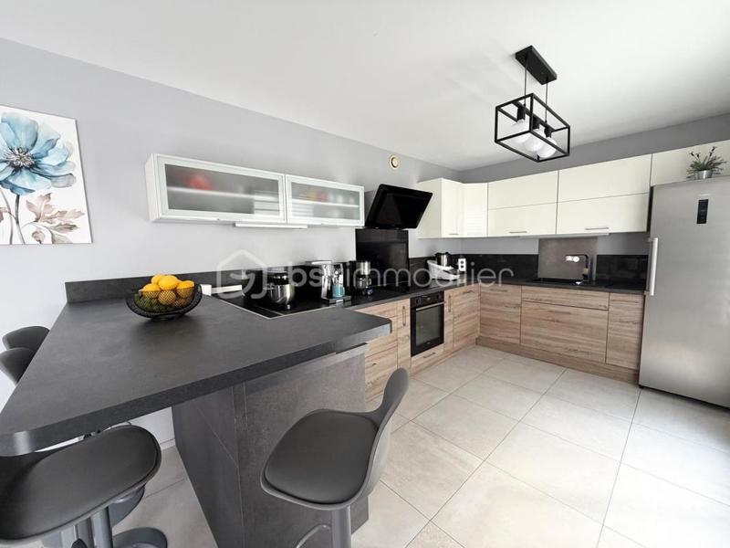 Maison - 120 m² - 6 pièces