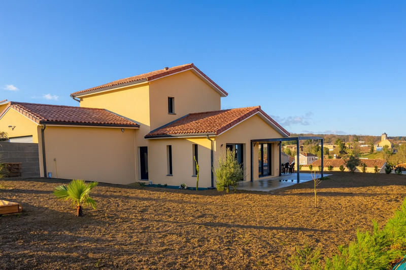 Maison - 117 m² - 5 pièces