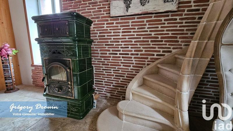 Maison - 200 m² - 6 pièces