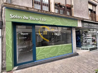 Local commercial - 75 m² - 3 pièces